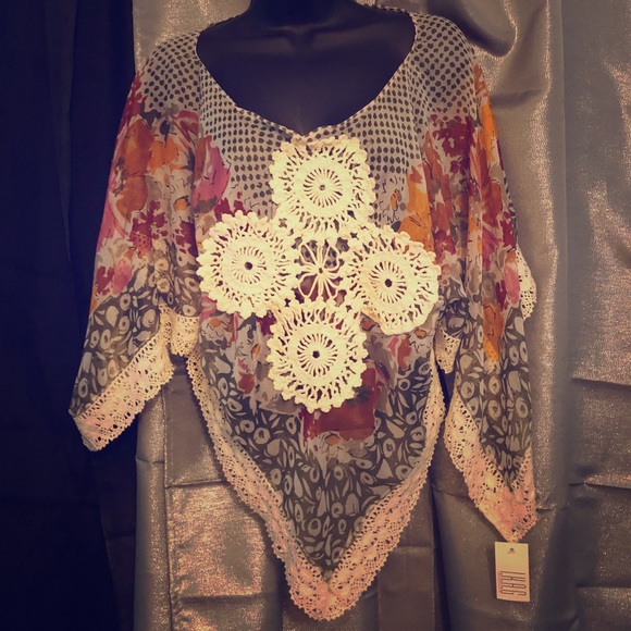 Sheer Flower Top - Picture 1 of 4